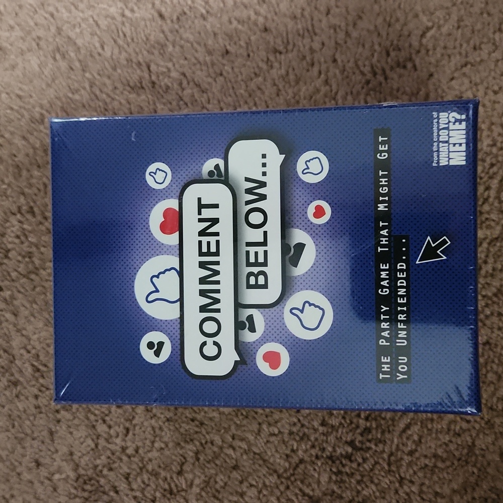 Comment below card game